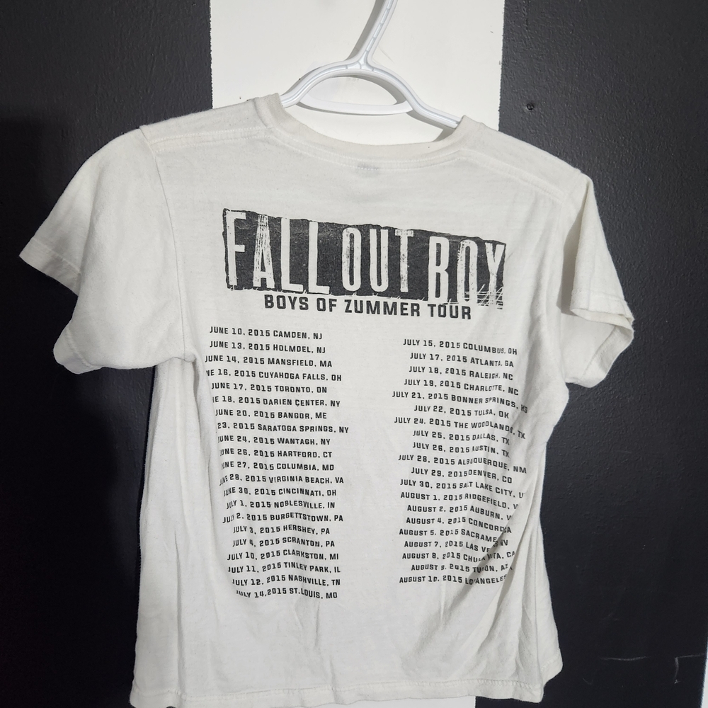 Fallout Boy Concert Tee - Picture 3 of 3